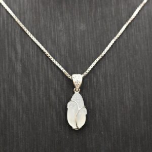 Mặt ngọc trái bắp khoá bạc