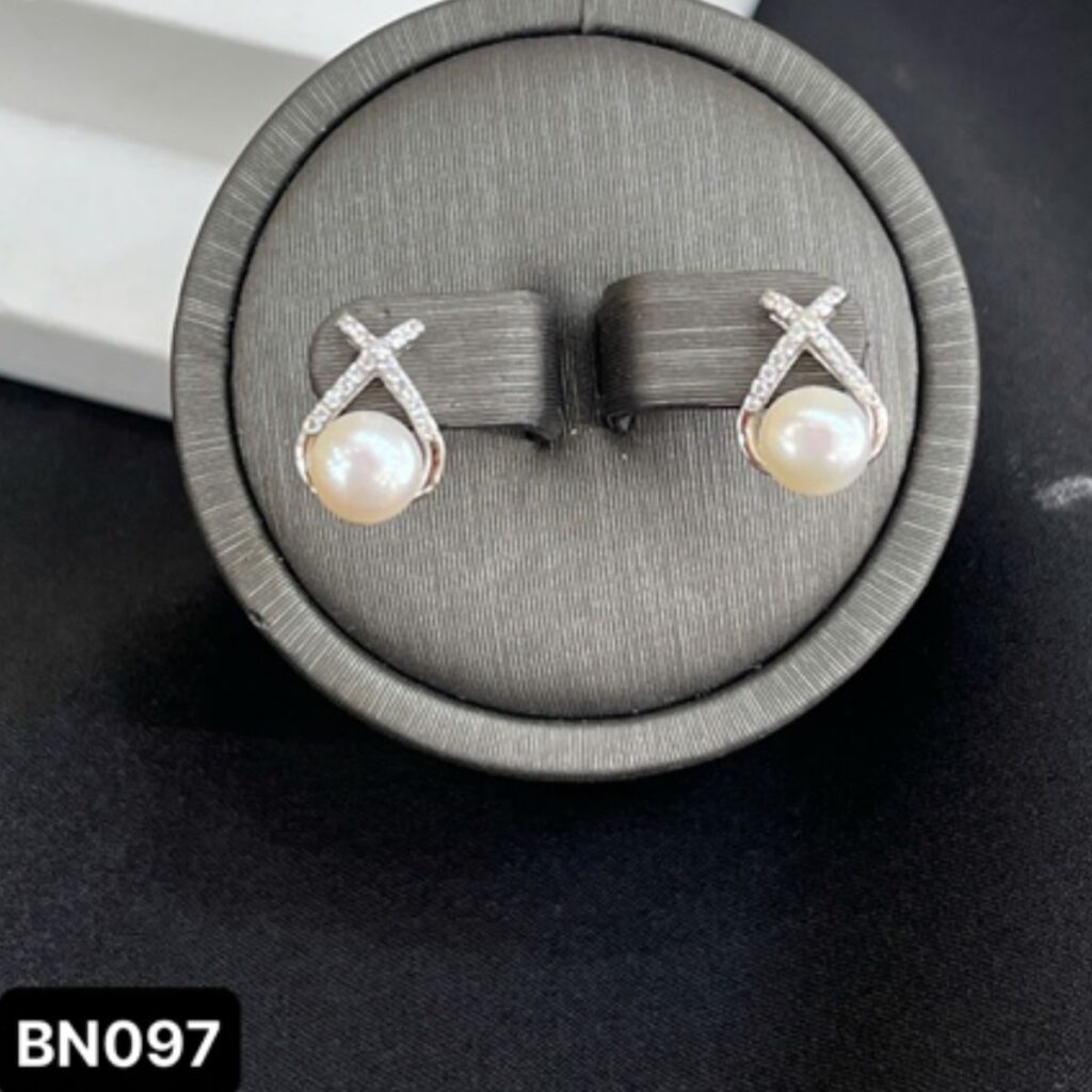 Chữ X nhỏ - ngọc bánh men 6li - BN097