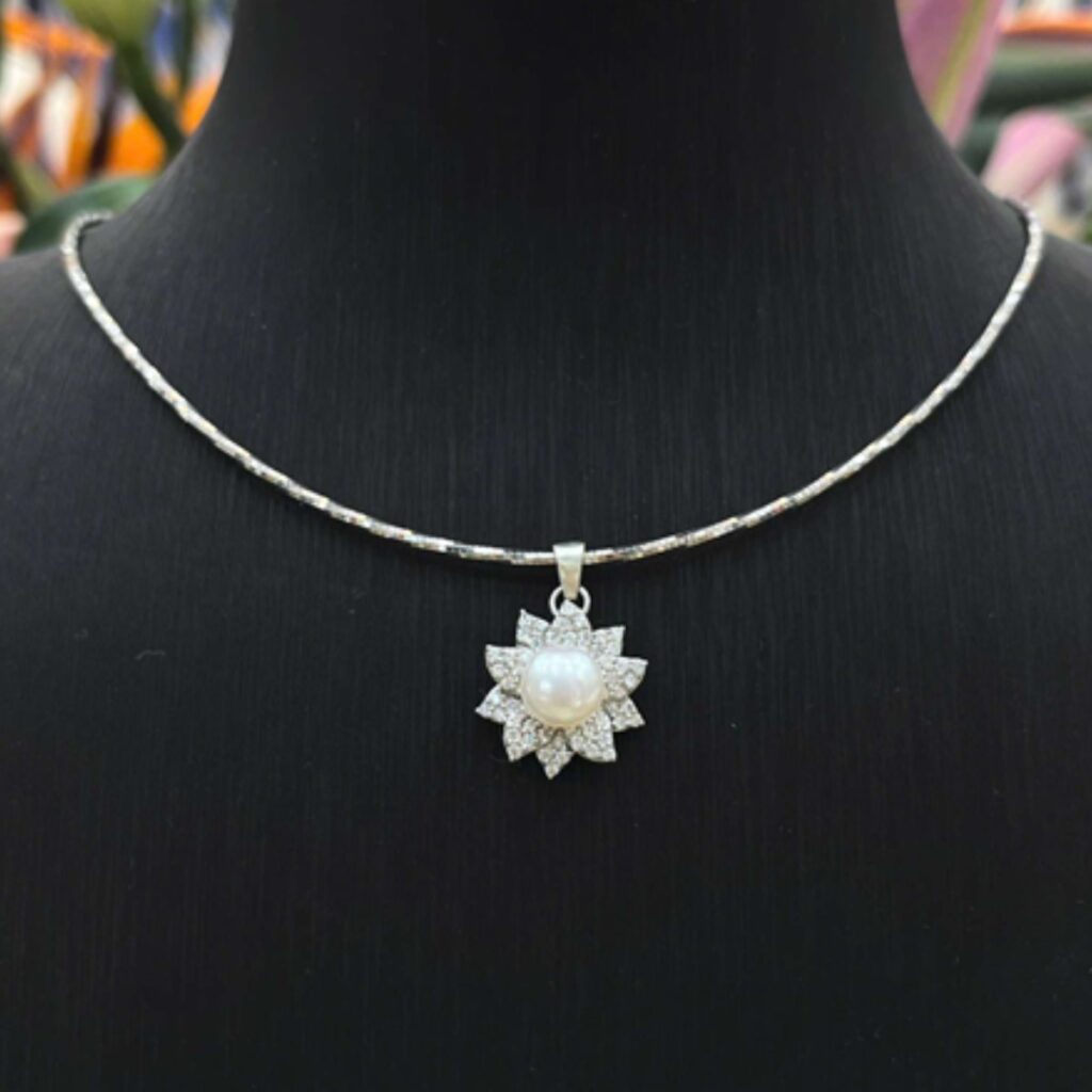 Kiềng hoa - ngọc bánh bao 7,5 - D105