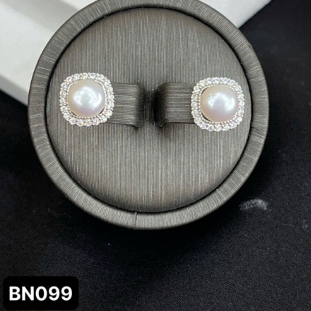 Vuông bo cạnh - ngọc bánh men 7li - BN099