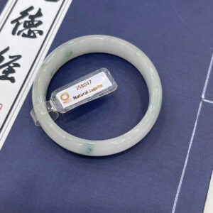 Vòng phỉ thuý Type B – J58047