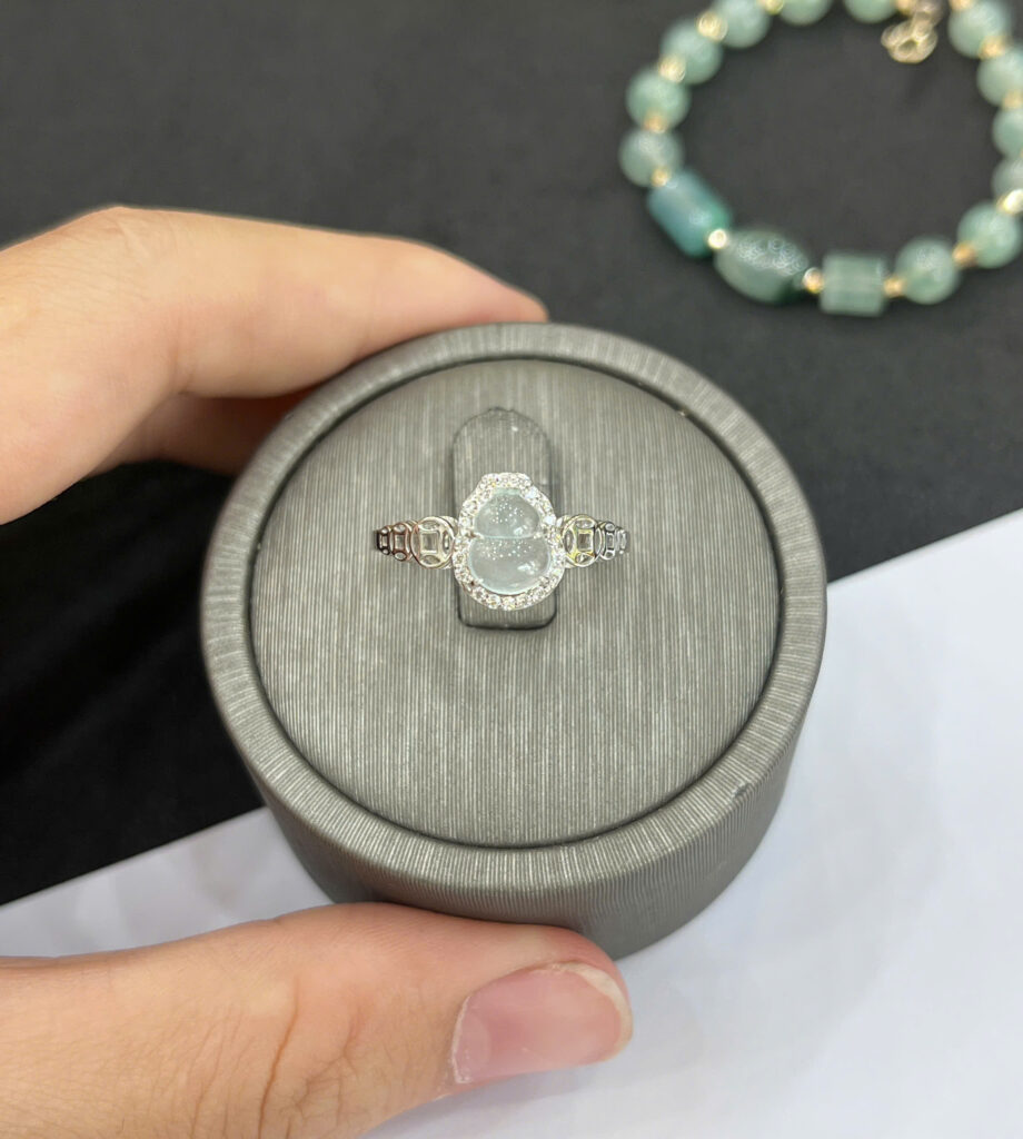 Nhẫn phỉ thúy hồ lô - NP006