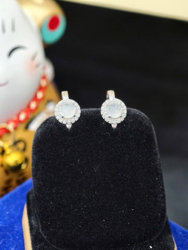 Bông tai ngọc phỉ thuý đít gày-BP040