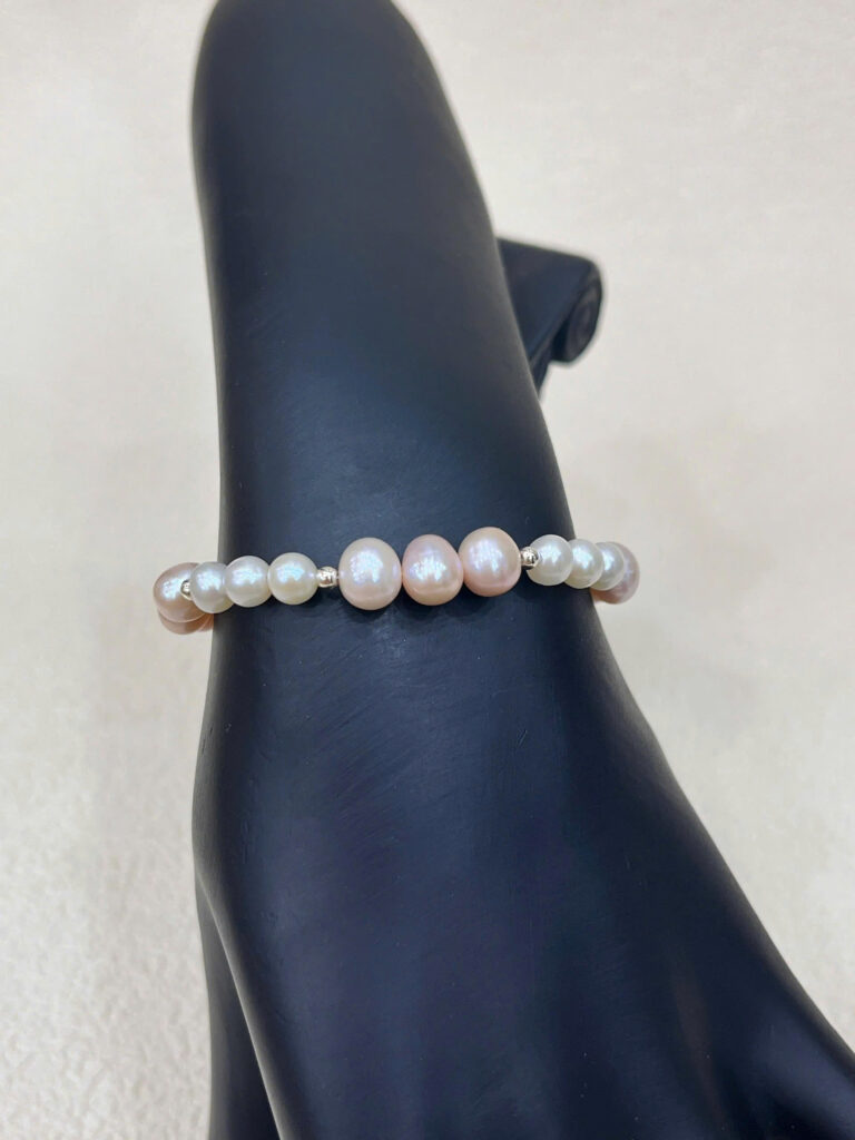 L063 - Lắc ngọc tay 3 viên tròn 3 trứng + bi bạc