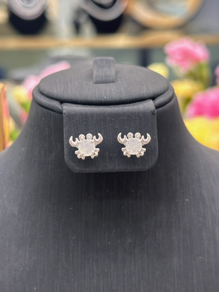 Bông tai ngọc phỉ thuý hình cua-BP045