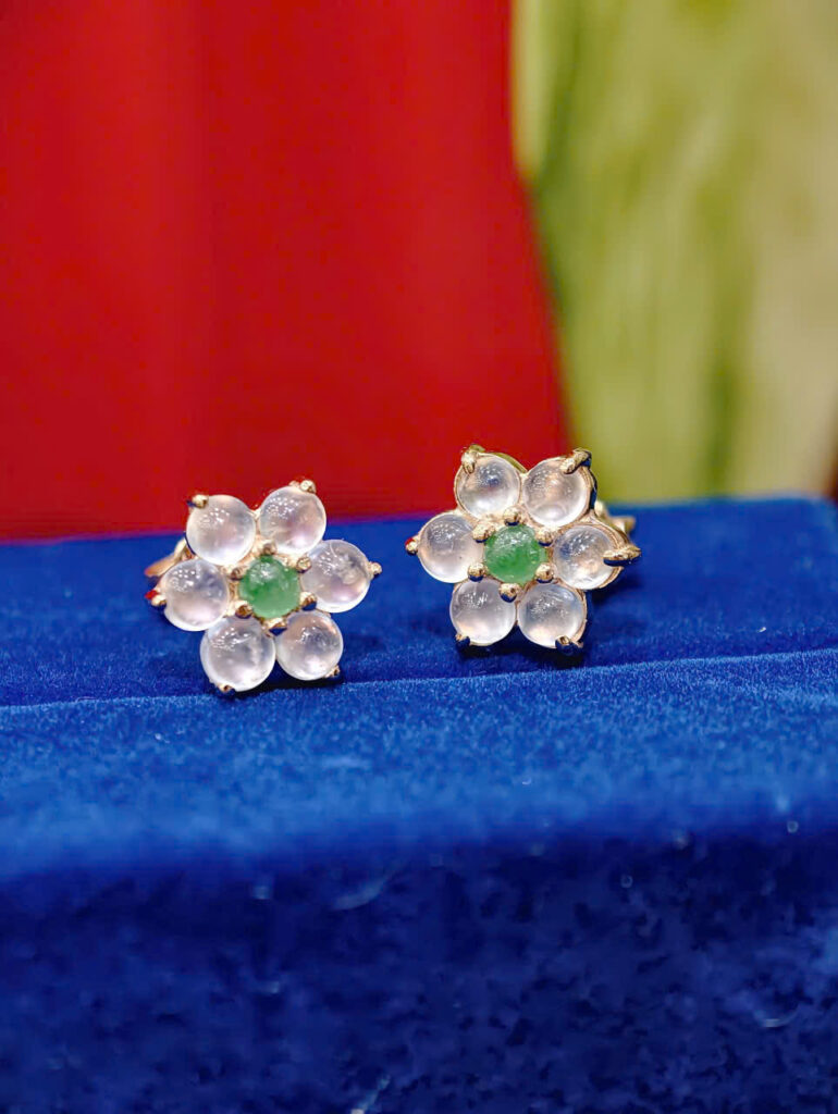 Bông tai phỉ thuý vàng 18k -BP055