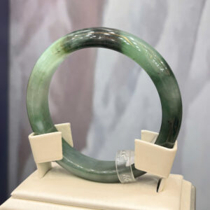 Vòng tay ngọc phỉ thuý Lam Hoa Bay-VP026-Chột: 12.4mm Đk ni: 54.55.56.56.5