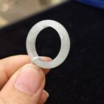 Nhẫn phỉ thuý khối bạch ngọc