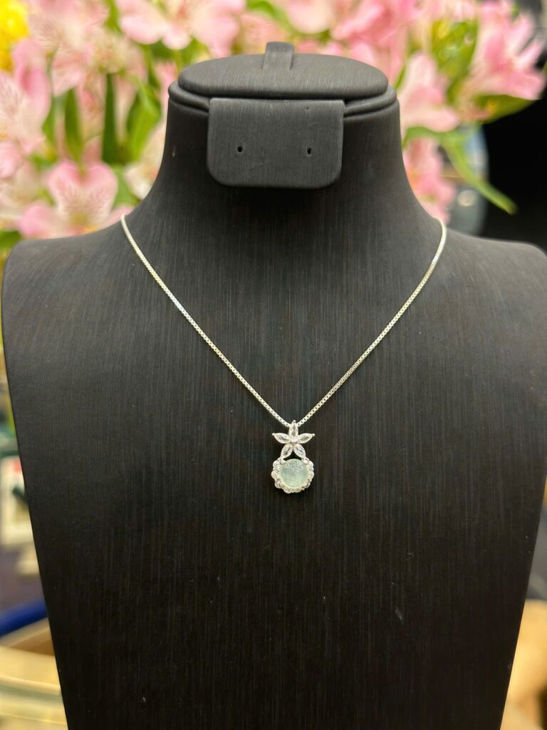 Dây chuyền phỉ thuý mặt ngôi sao phối bạc