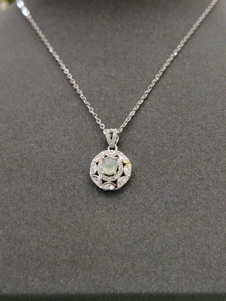 Dây chuyền phỉ thuý nền xanh x S925