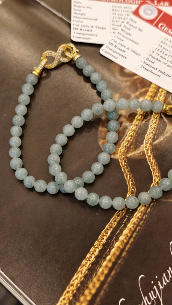 Lắc tay chuỗi ngọc phỉ thuý xanh thiên lam LP164