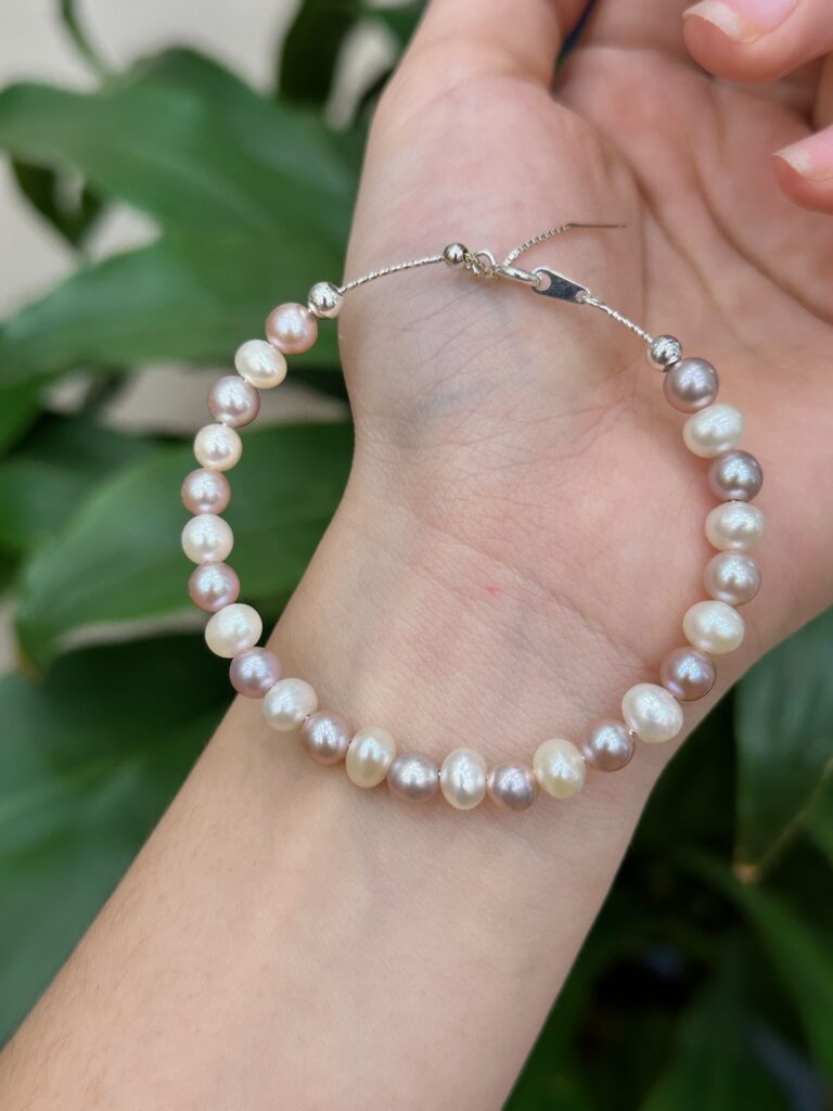 Vòng tay ngọc trai chiết giang-L096