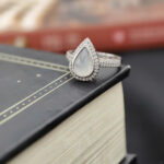 Nhẫn bạc ngọc phỉ thuý giọt nước bạch ngọc-NP150