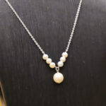 Dây chuyền ngọc trai lục viên ngọc tòn ten -D212