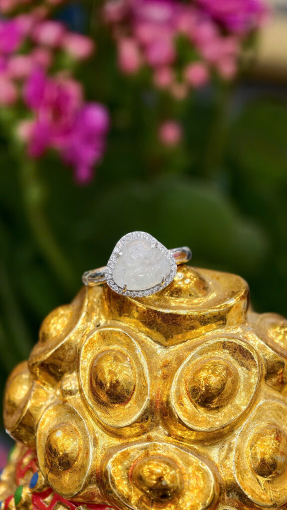 Nhẫn bạc mặt phật di lặc bạch ngọc -NP169